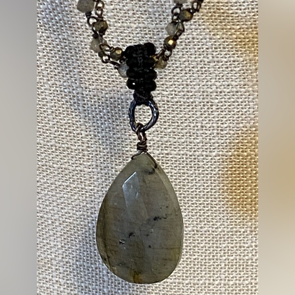 Love Heals Necklace - Picture 5 of 15